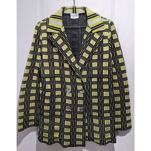 Neera 20:52 | Knit double breasted blazer in yellow check